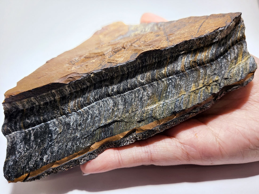 南アフリカ産ブルータイガーアイ (青虎目石)/Blue Tiger's eye