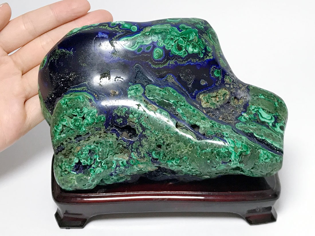 安徽省産アズライト with マラカイト/Azurite with Malachite (木製台座付き)