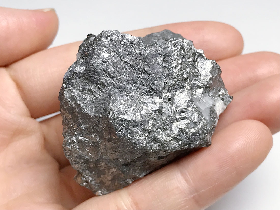 モロッコ産スクテルダイト/Suktterudite（スクテルド鉱）