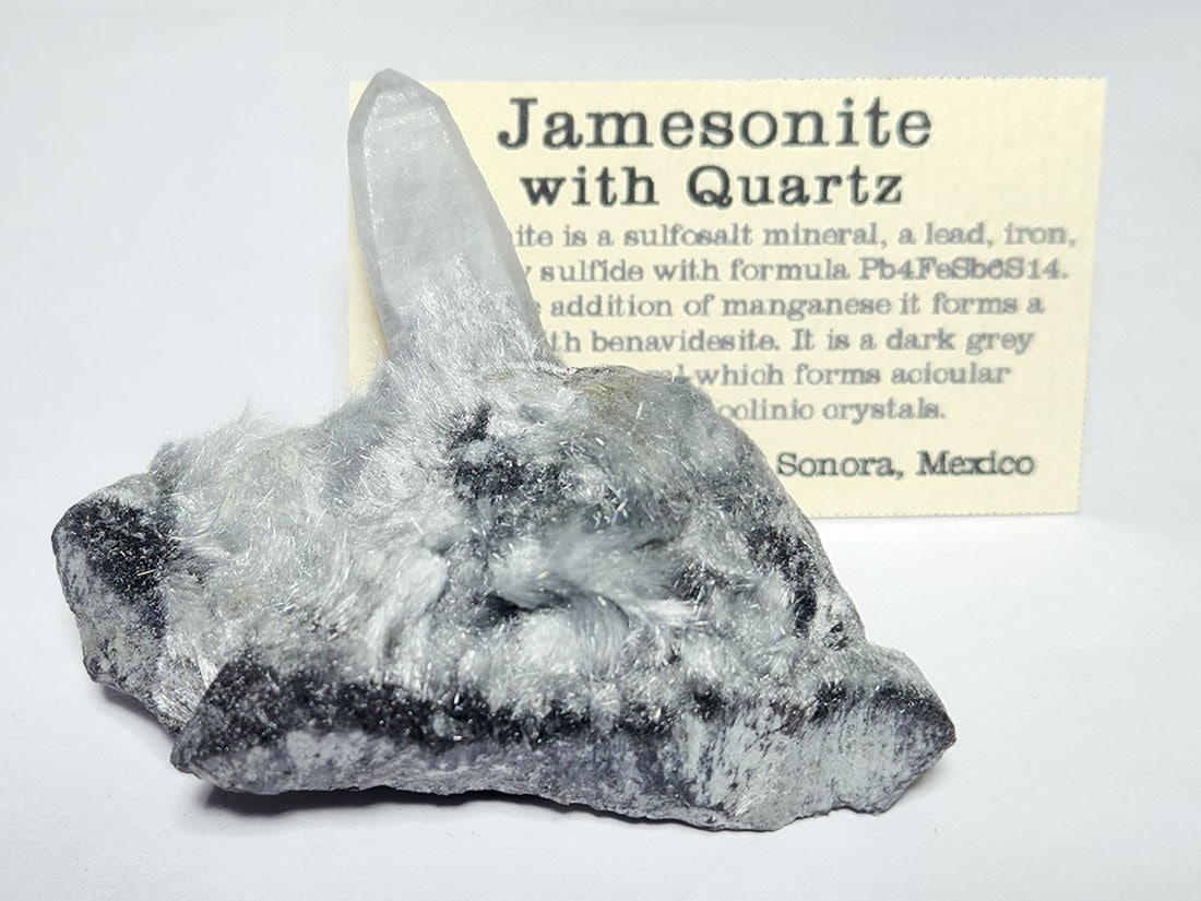 メキシコ産ジャメソナイト(毛鉱)/水晶
