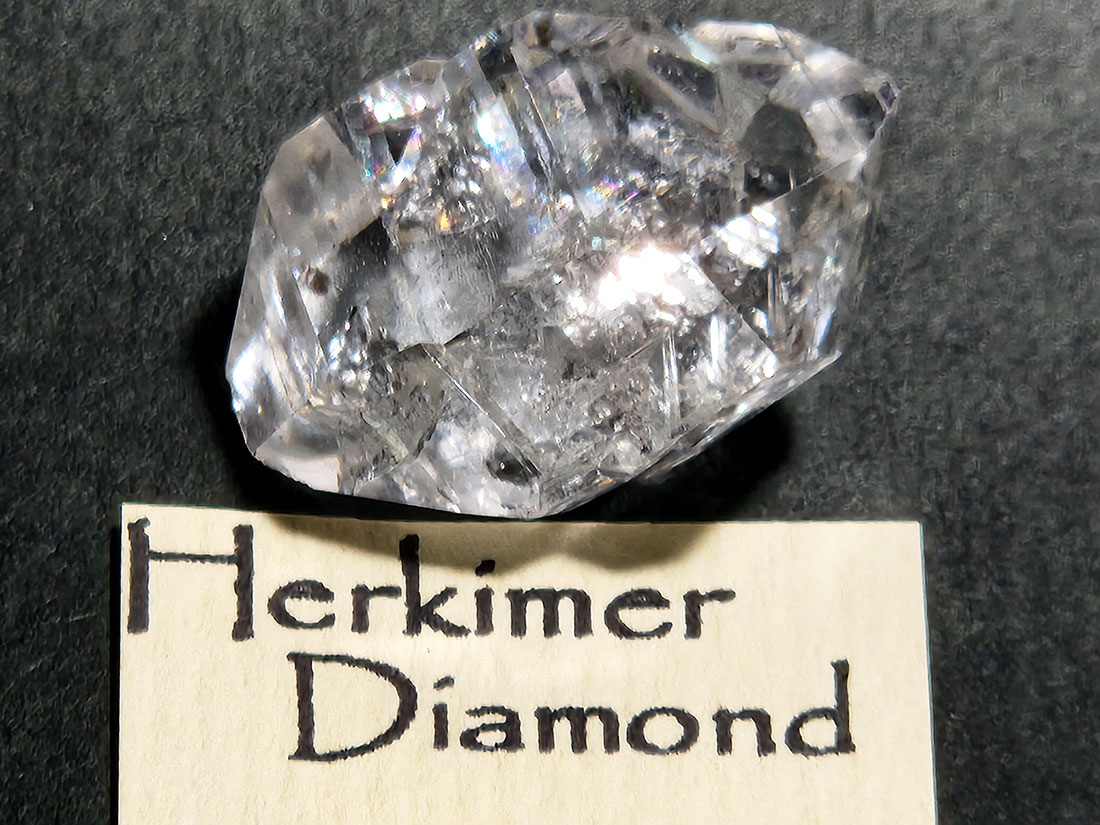 ハーキマーダイヤモンド