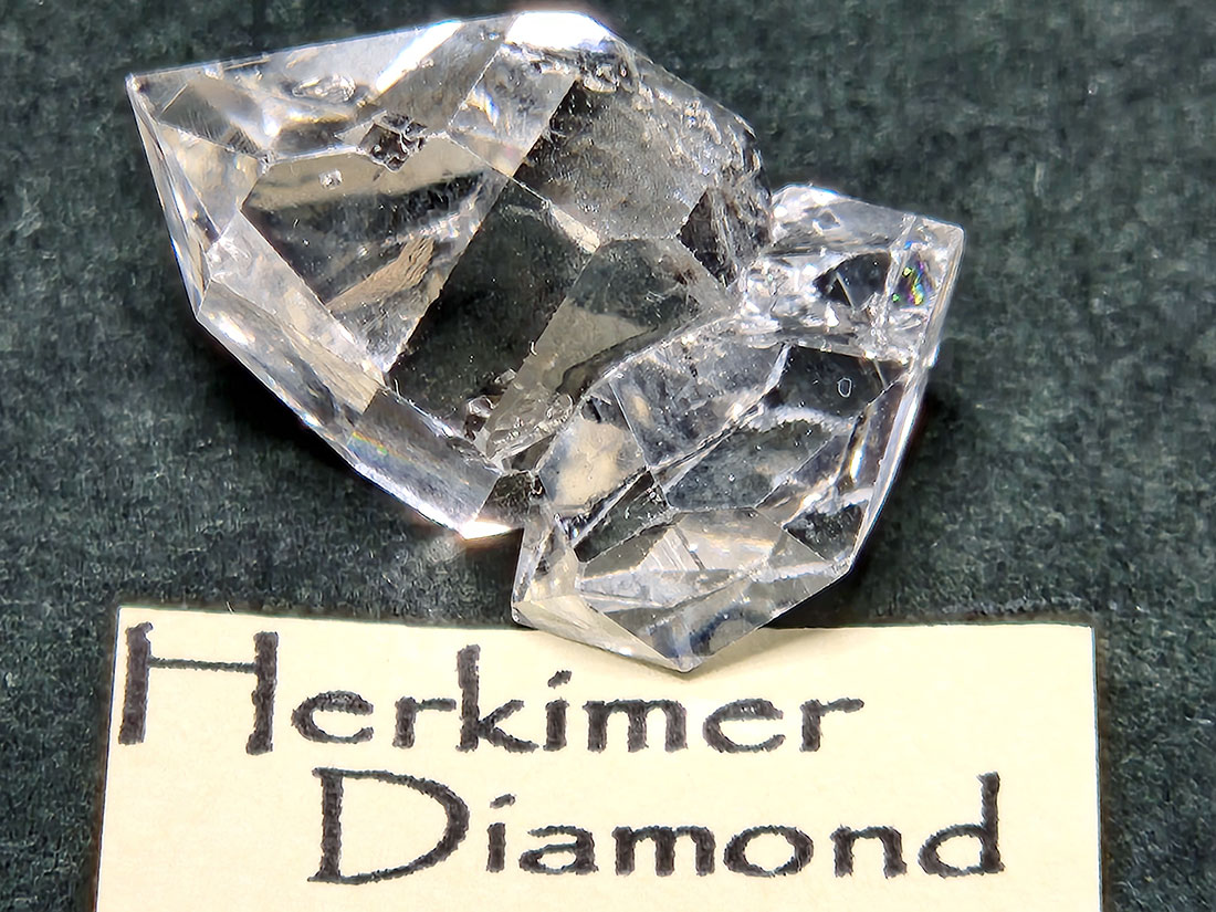 ハーキマーダイヤモンド