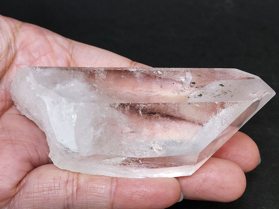 ブラジル トマスゴンザガ鉱山産 水晶ポイント