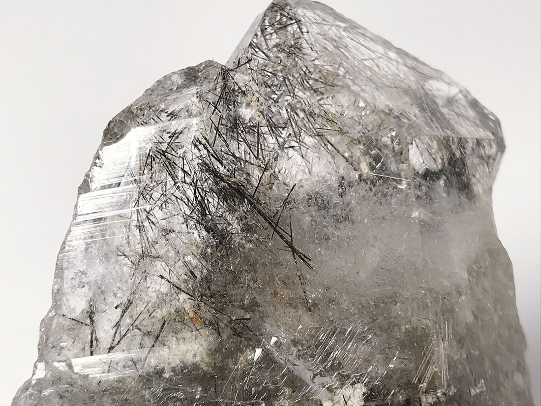 ブラジル産ブラックルチルクォーツ/Black Tourmaline in Quartz