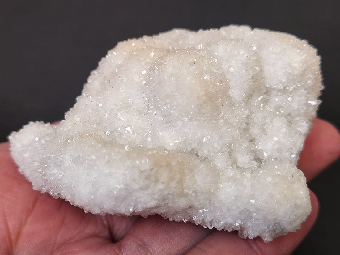 四川省産ドゥルージークォーツ/Druzy Quartz