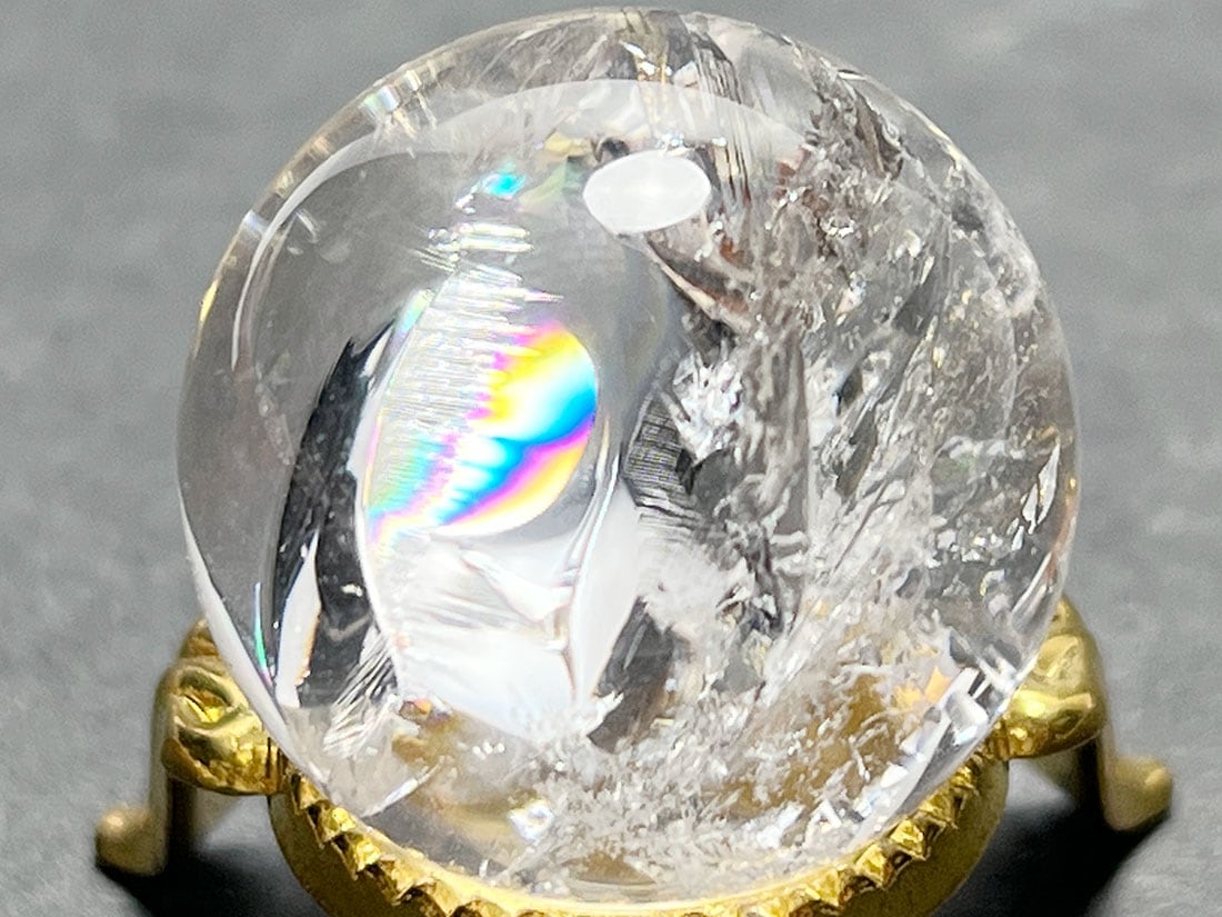レインボークォーツ26mm丸玉/Iris Quartz