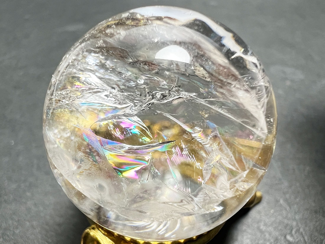 レインボークォーツ26mm丸玉/Iris Quartz
