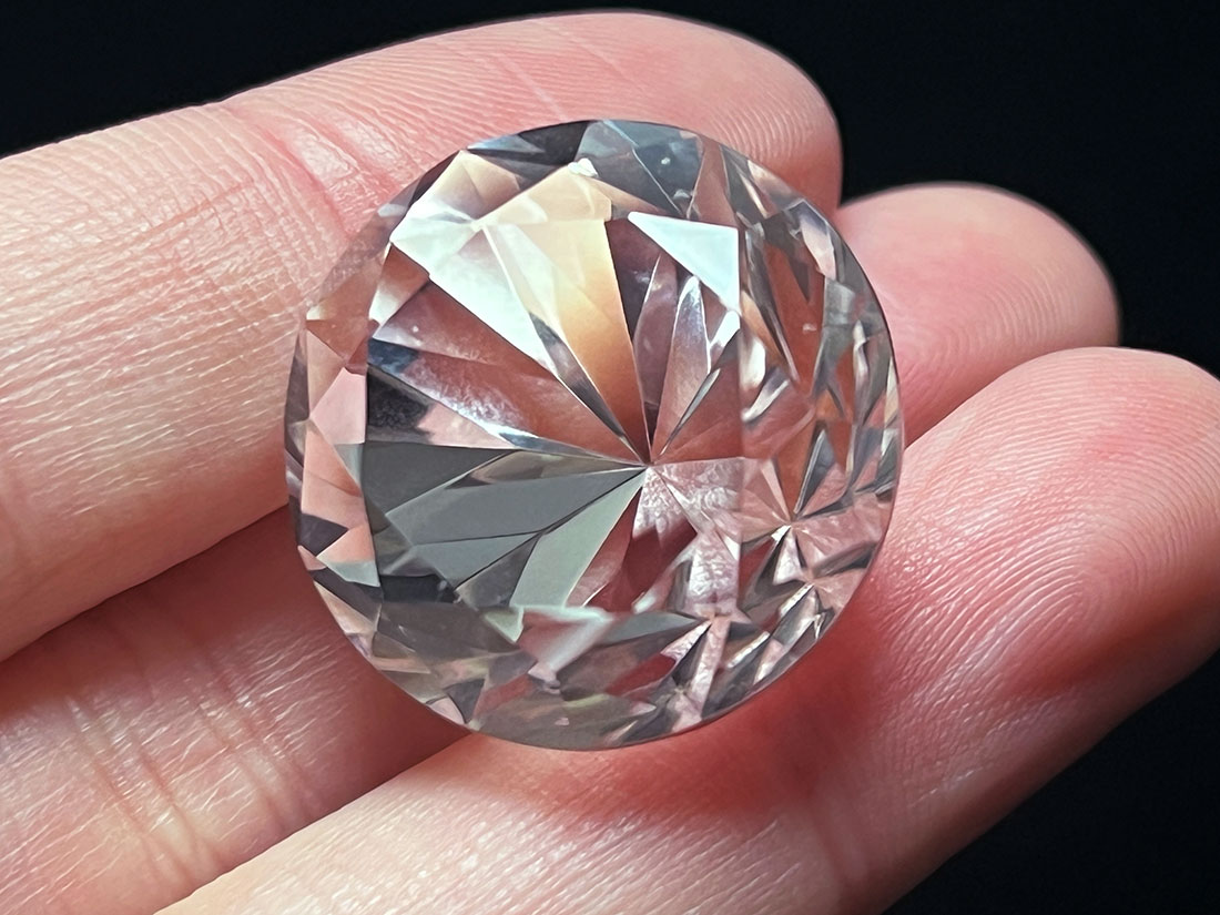 H1★特別ご提供★神秘的にして最強☆【ヒマラヤ水晶カット16mmラウンド連】❤ H1☆特別ご提供☆神秘的にして最強☆【ヒマラヤ水晶カット16mmラウンド