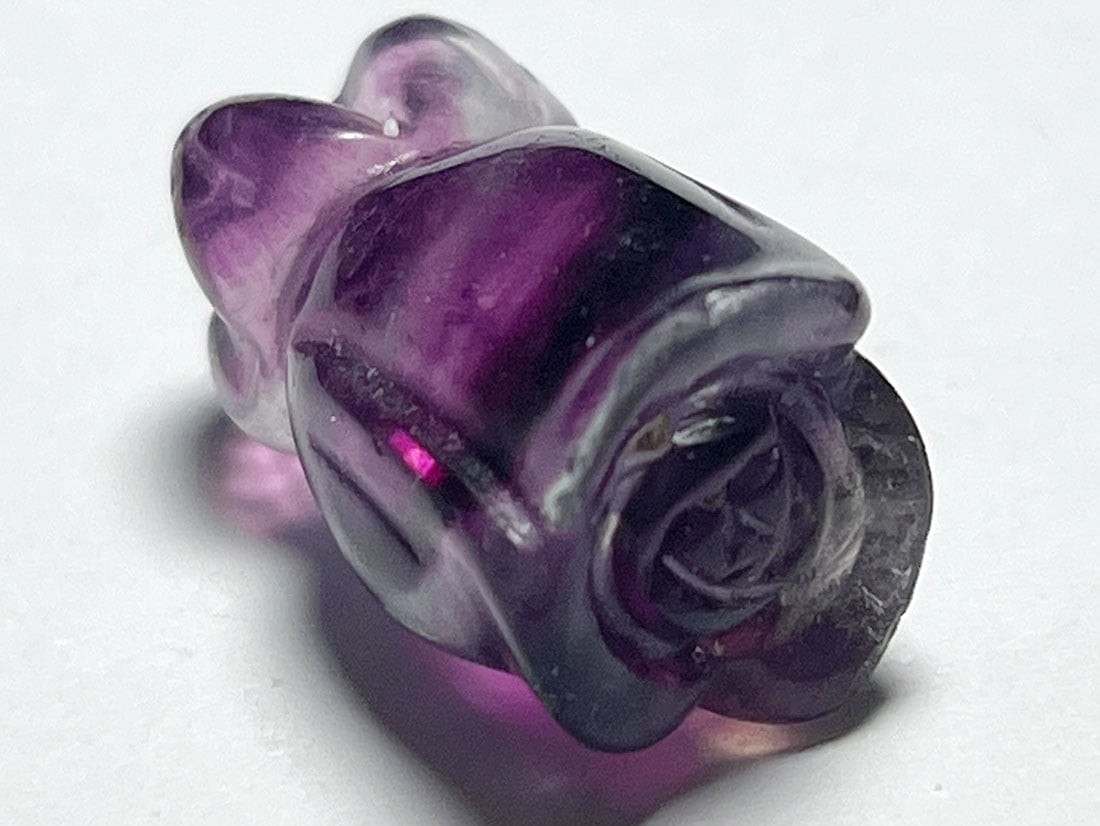 フローライト チューリップ彫刻