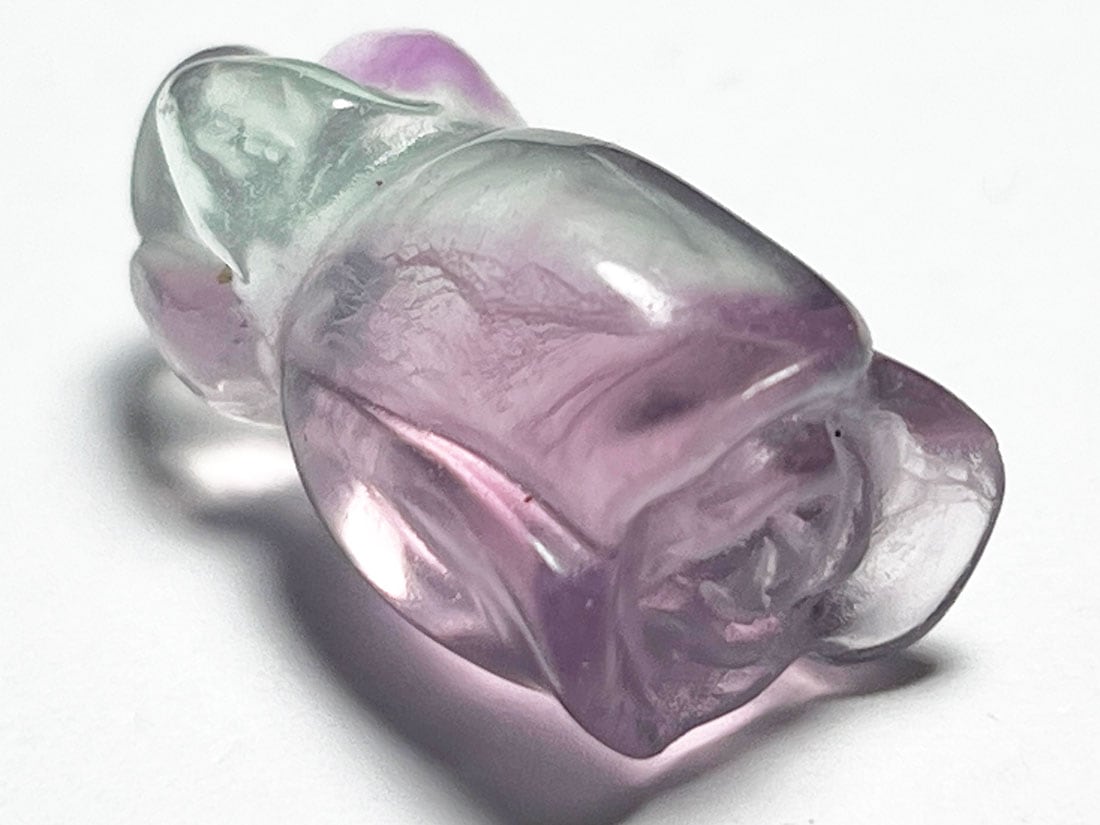 フローライト チューリップ彫刻