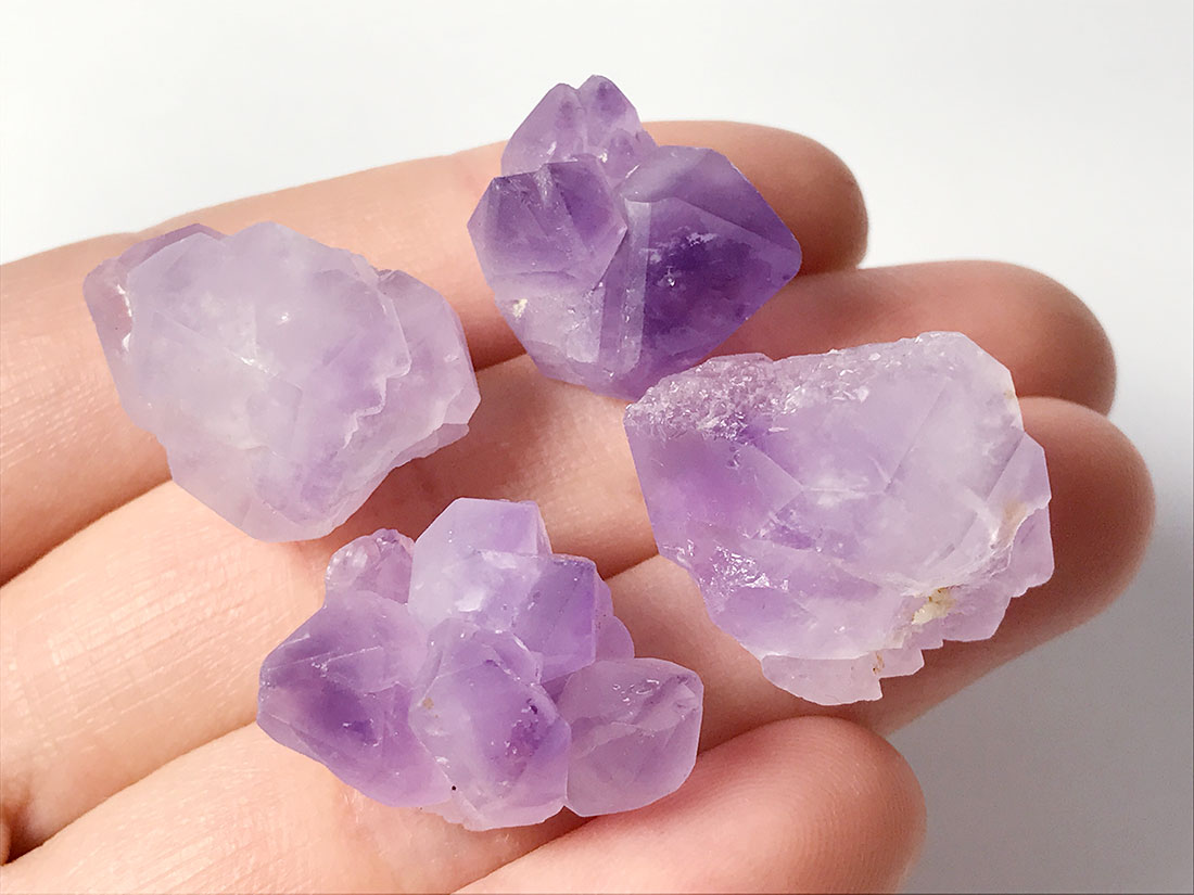 マダガスカル産 アメジスト4個セット/Amethyst