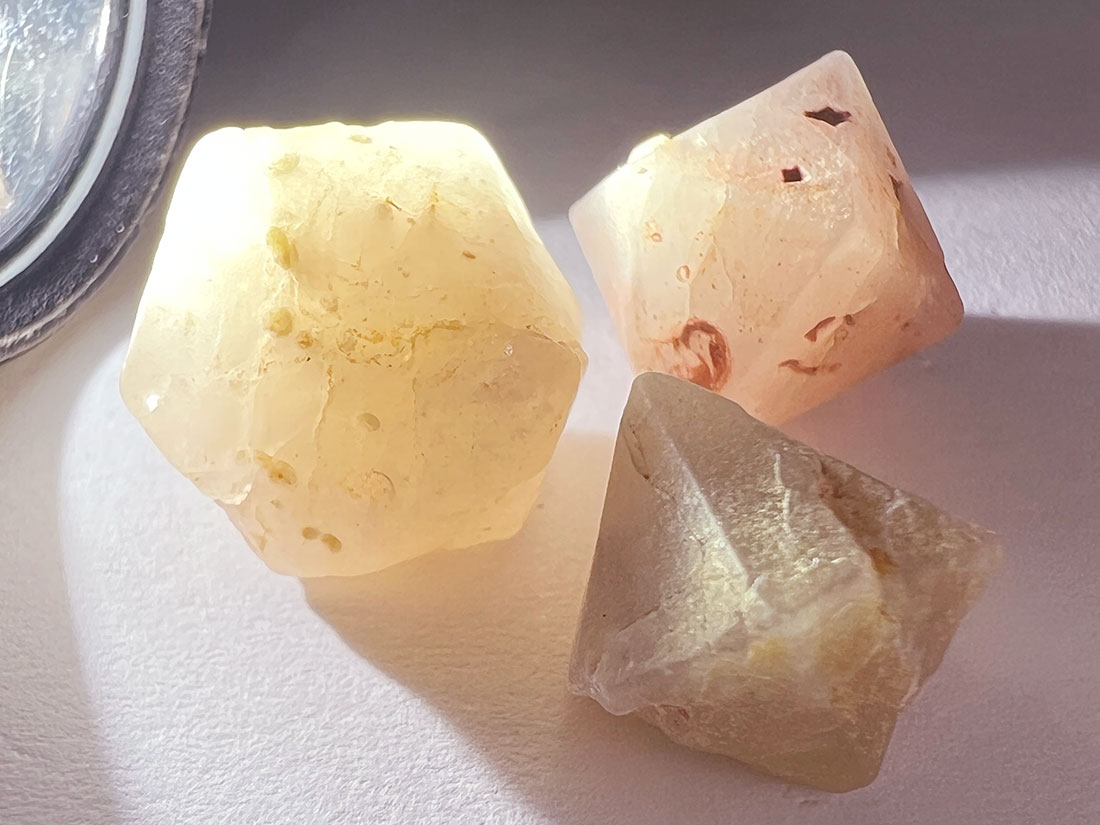 ベータ水晶　高温水晶　ベータクォーツ ベータ水晶 高温水晶 ベータクォーツ