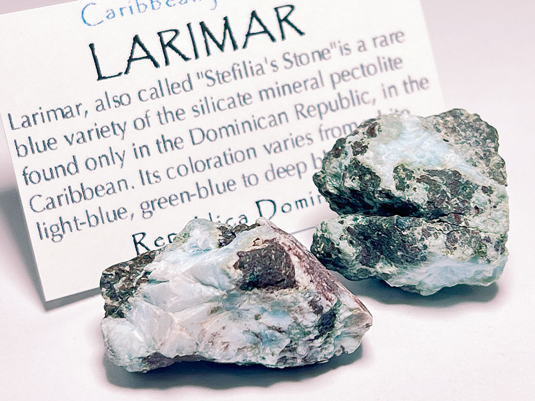 ドミニカ共和国産 ラリマー(ソーダ珪灰石)/Larimar 2個セット