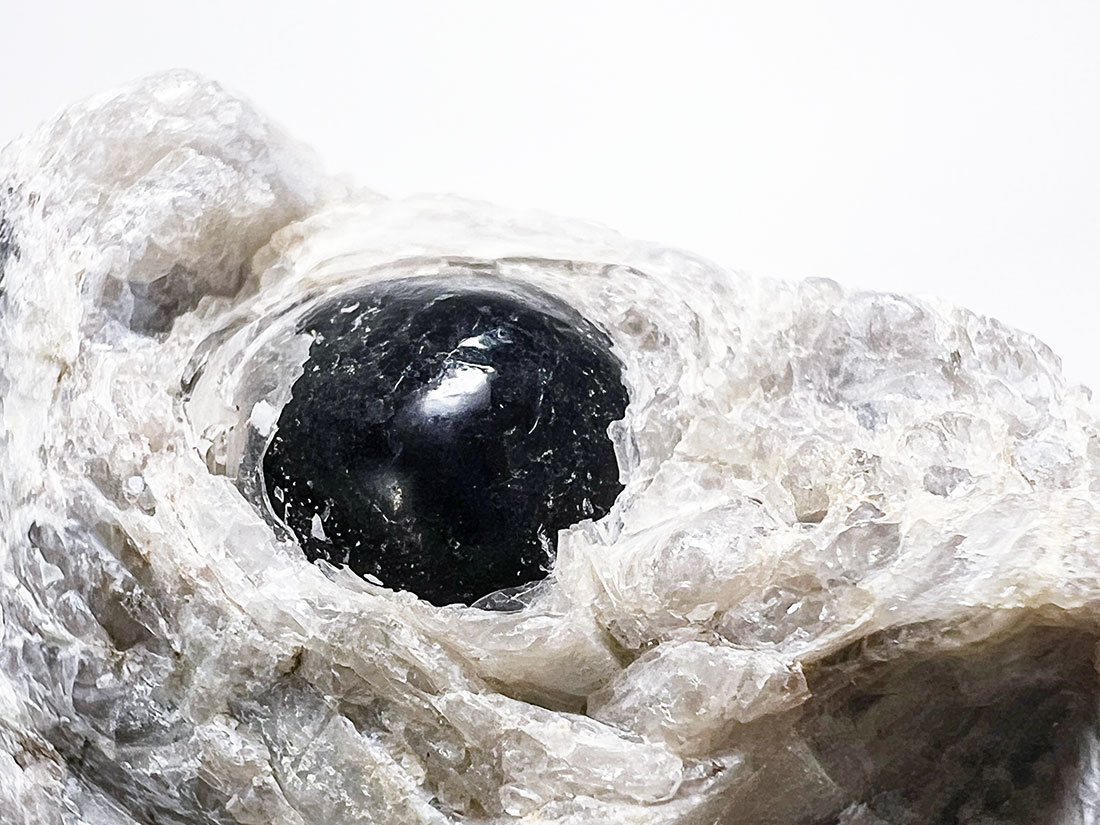 アリゾナ州産オブシディアン【アパッチティアーズ】