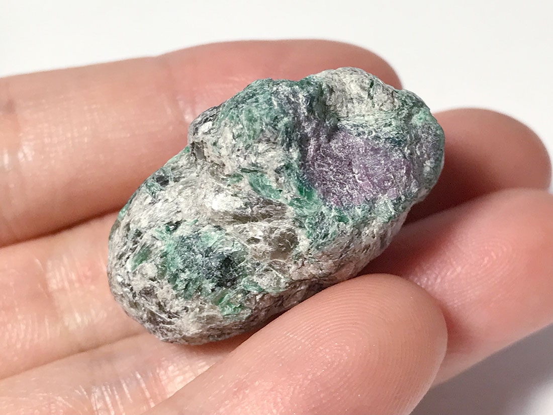 インド産ルビーインフックサイト/Ruby in Fuchsite