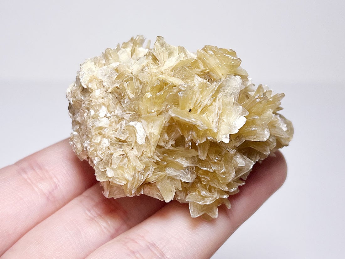 ブラジル産スターマイカ/Twinned Star Shaped Muscovite