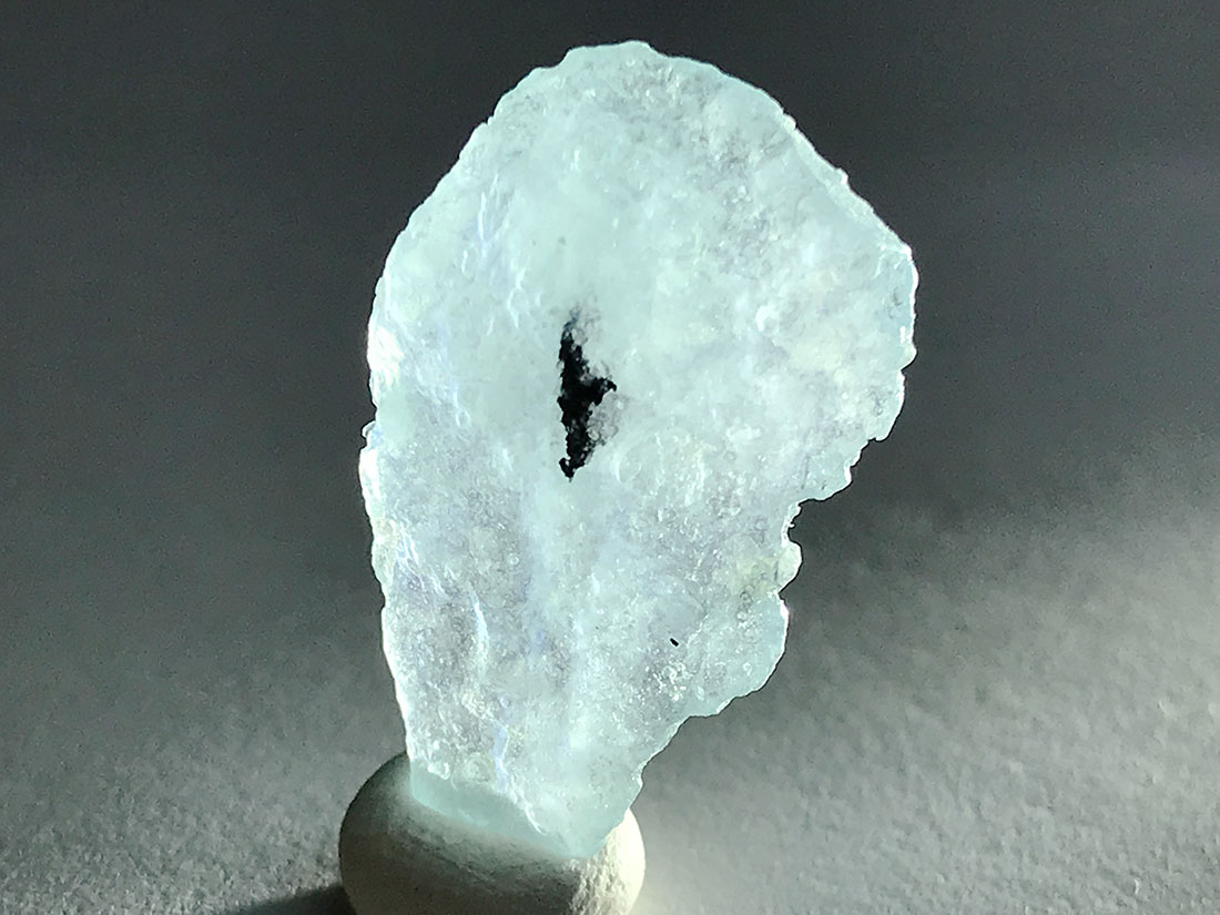 ブラジル産アクアマリン ラフ