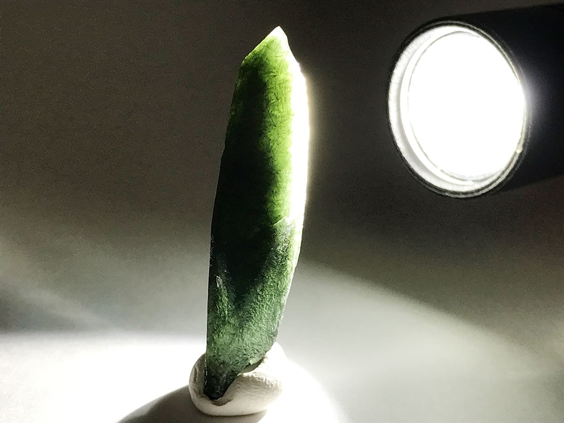 内モンゴル産 グリーンクォーツ ( ヘデンバーガイト・アクチノライト in クォーツ) / Hedenbergite ・ Actinolite in Quartz