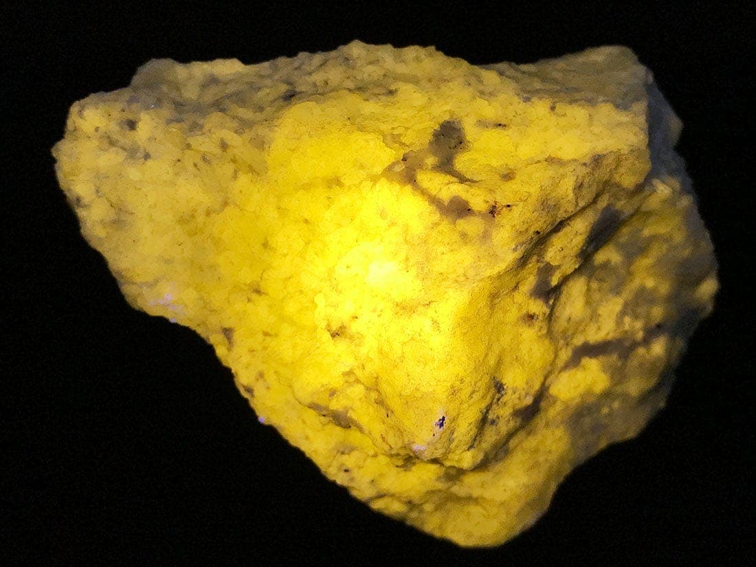 カナダ産ウェルネライト/Wernerite (柱石)