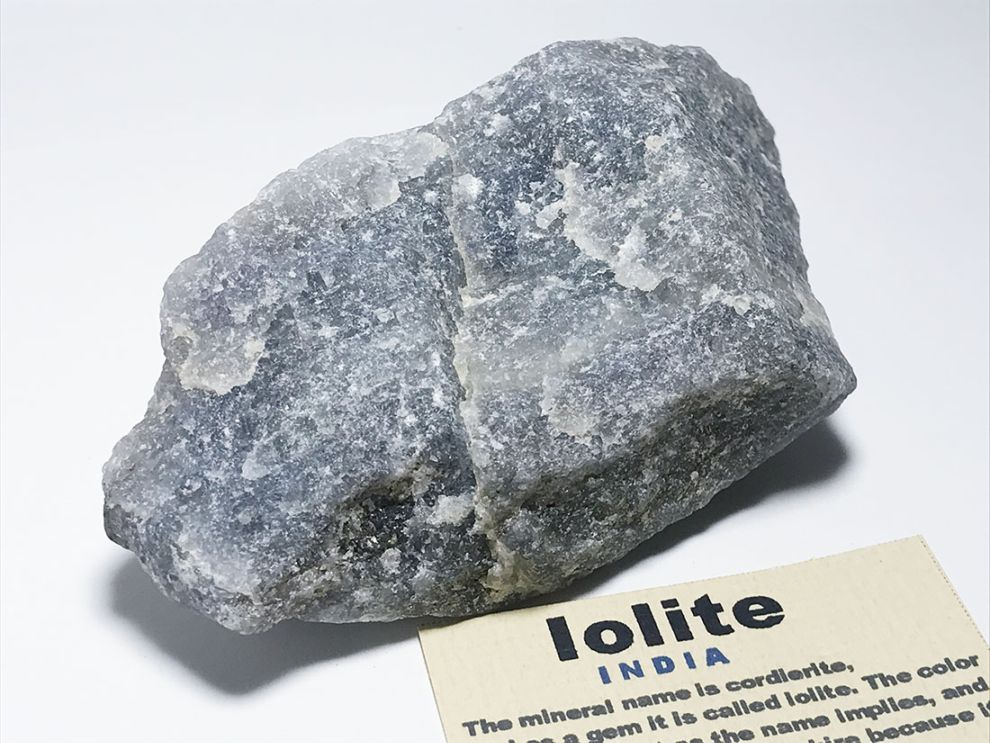 インド産アイオライト