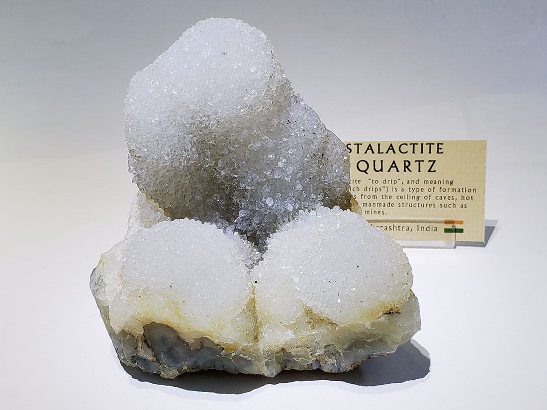 【D006】まるでカモミール❁スタラクタイト ソーラークォーツ 鉱物 標本 D006】まるでカモミール❁スタラクタイト ソーラークォーツ 鉱物