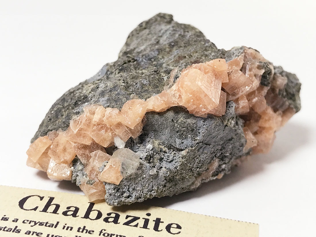 モロッコ産チャバザイト/Chabazite(菱沸石)