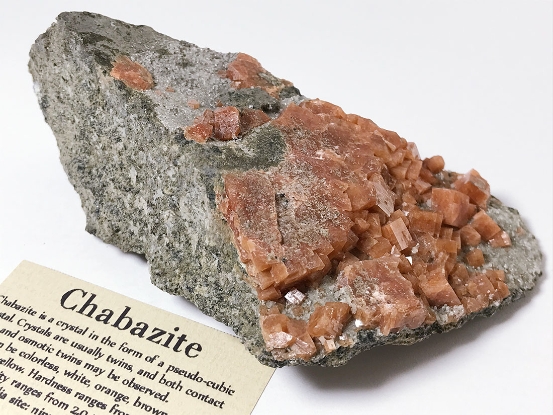 モロッコ産チャバザイト/Chabazite(菱沸石)