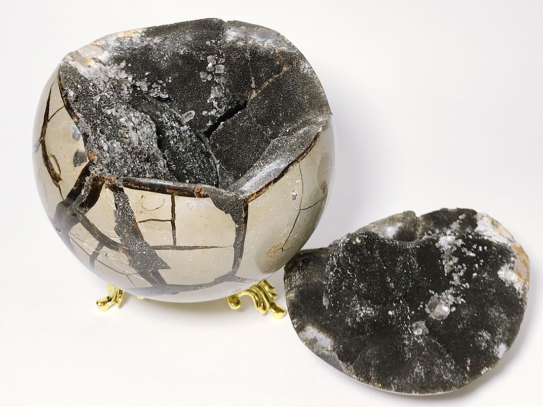 マダガスカル産セプタリアン140mm 丸玉 ペア