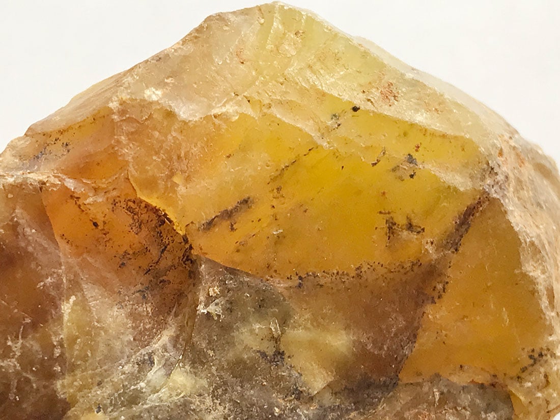 タンザニア産イエローオパール