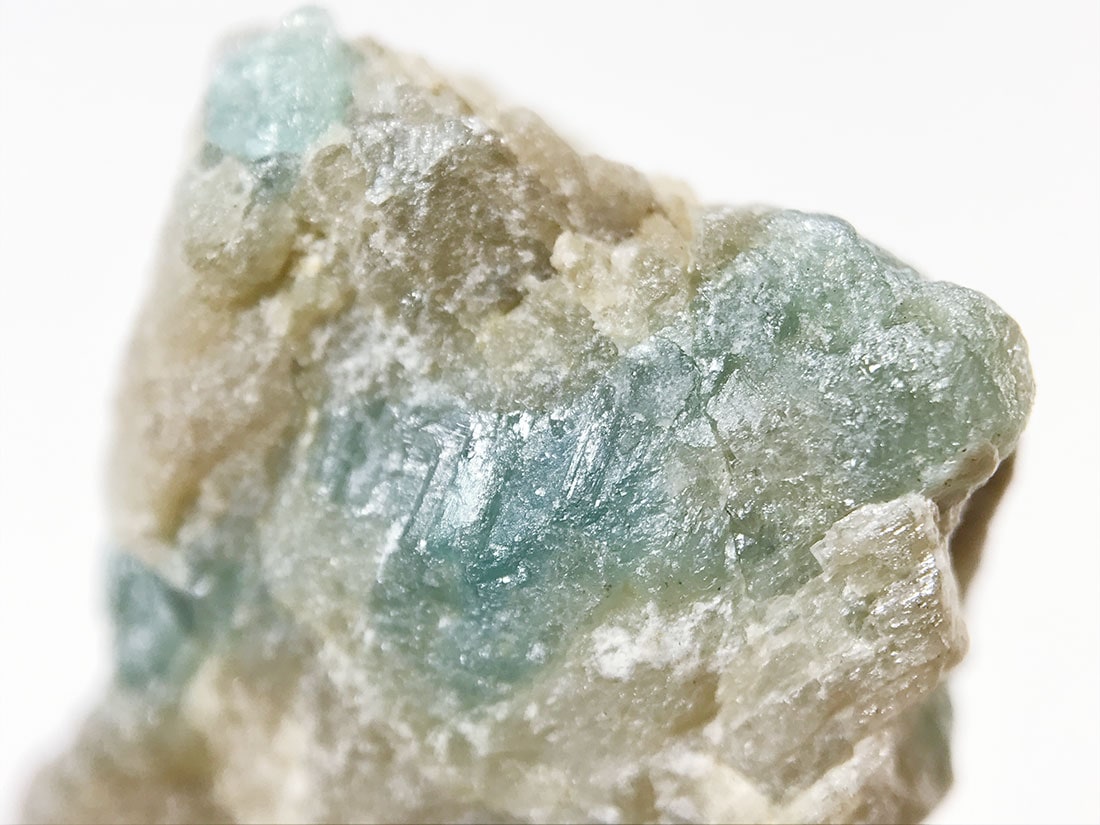 マダガスカル産グランディディエライト