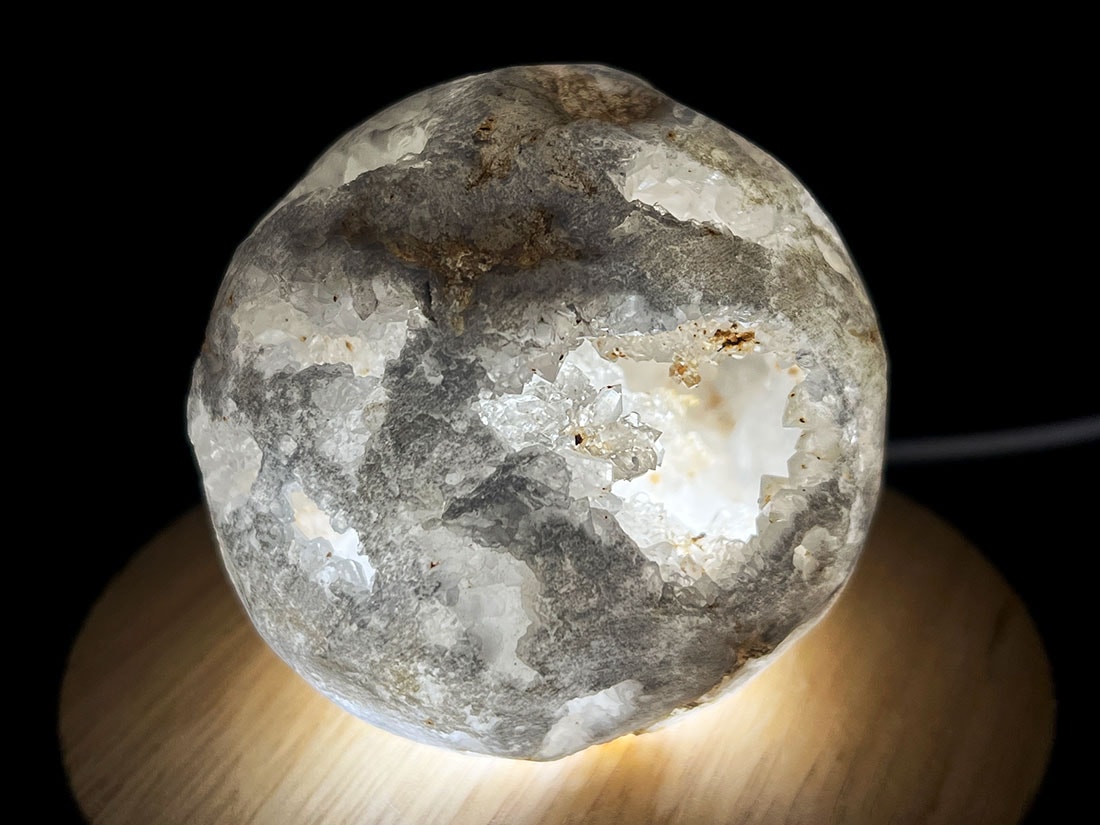 モロッコ産水晶ジオード /Quartz Geode