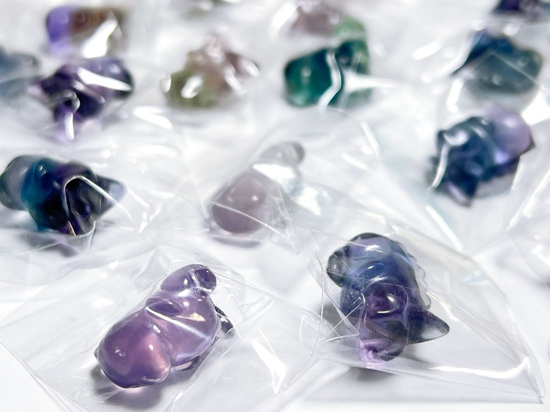 フローライト アニマル彫刻 ダイナソー 100匹セットアソート