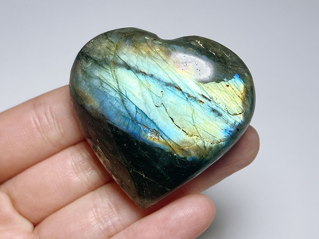 マダガスカル産ラブラドライト ハート