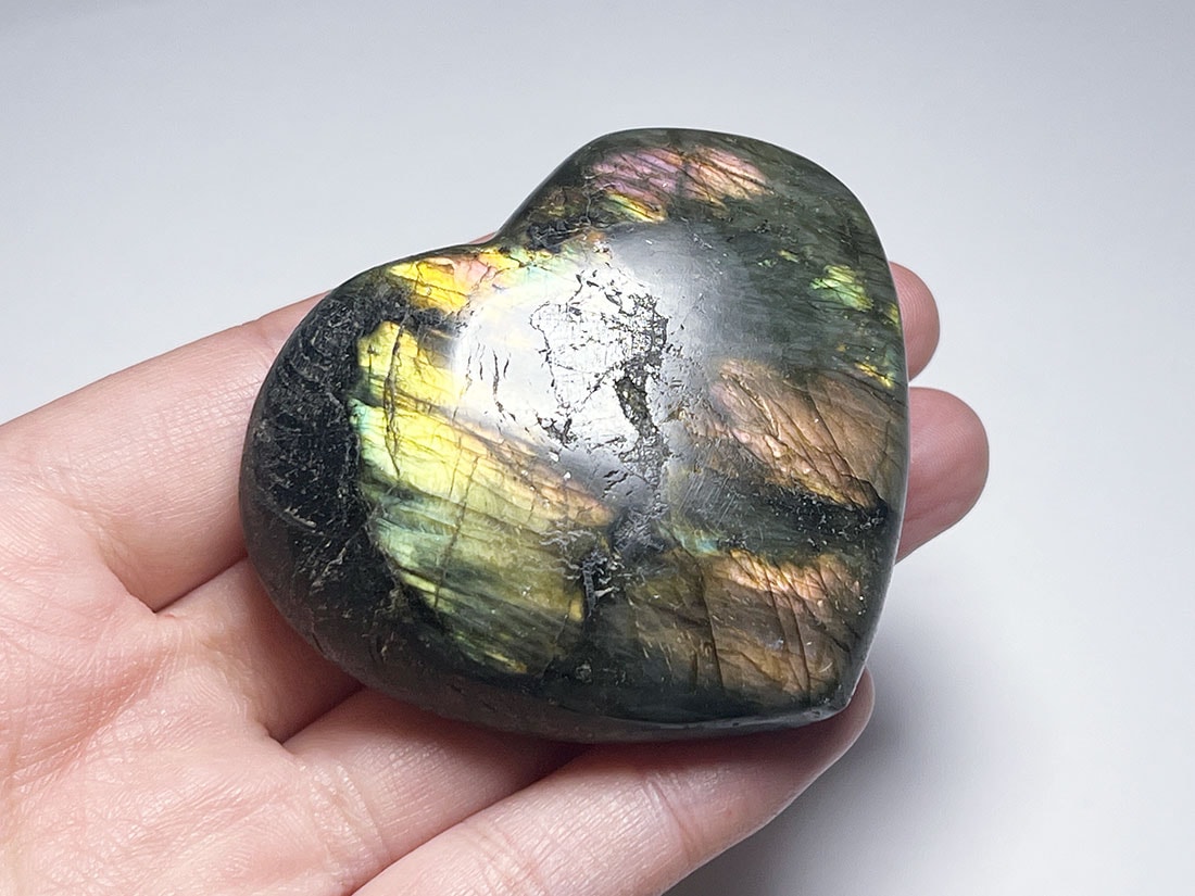 マダガスカル産ラブラドライト ハート