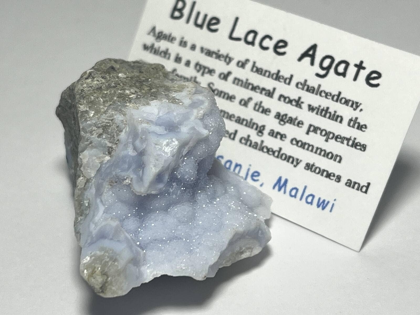 マラウイ産ブルーレースアゲート