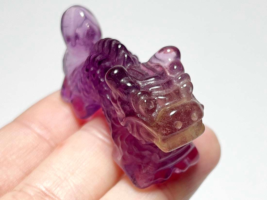 フローライト アニマル彫刻 ドラゴン