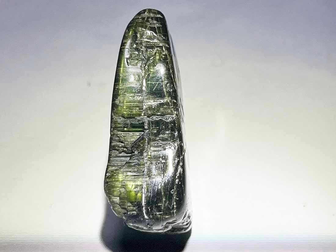 ブラジル産  キャッツアイトルマリン タンブル