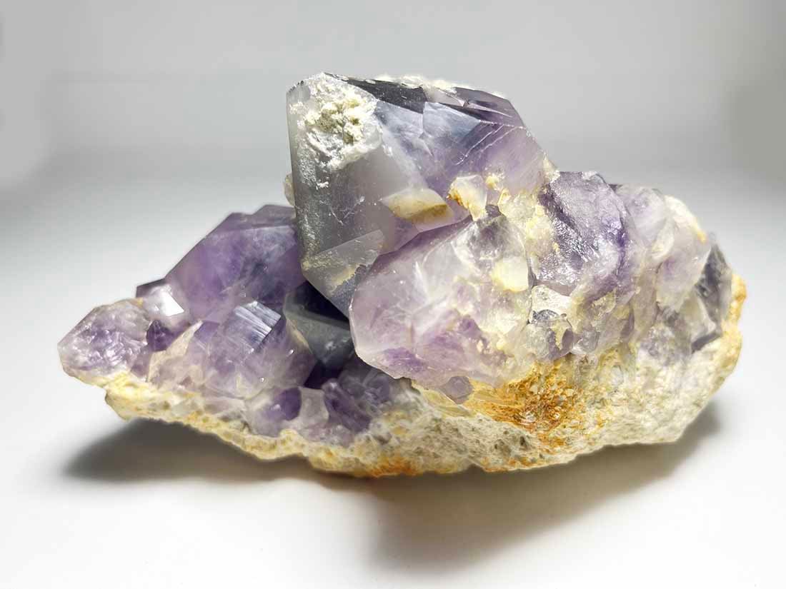 レア！モロッコ産 ファントム＆ アワーグラスアメジスト 母岩付き