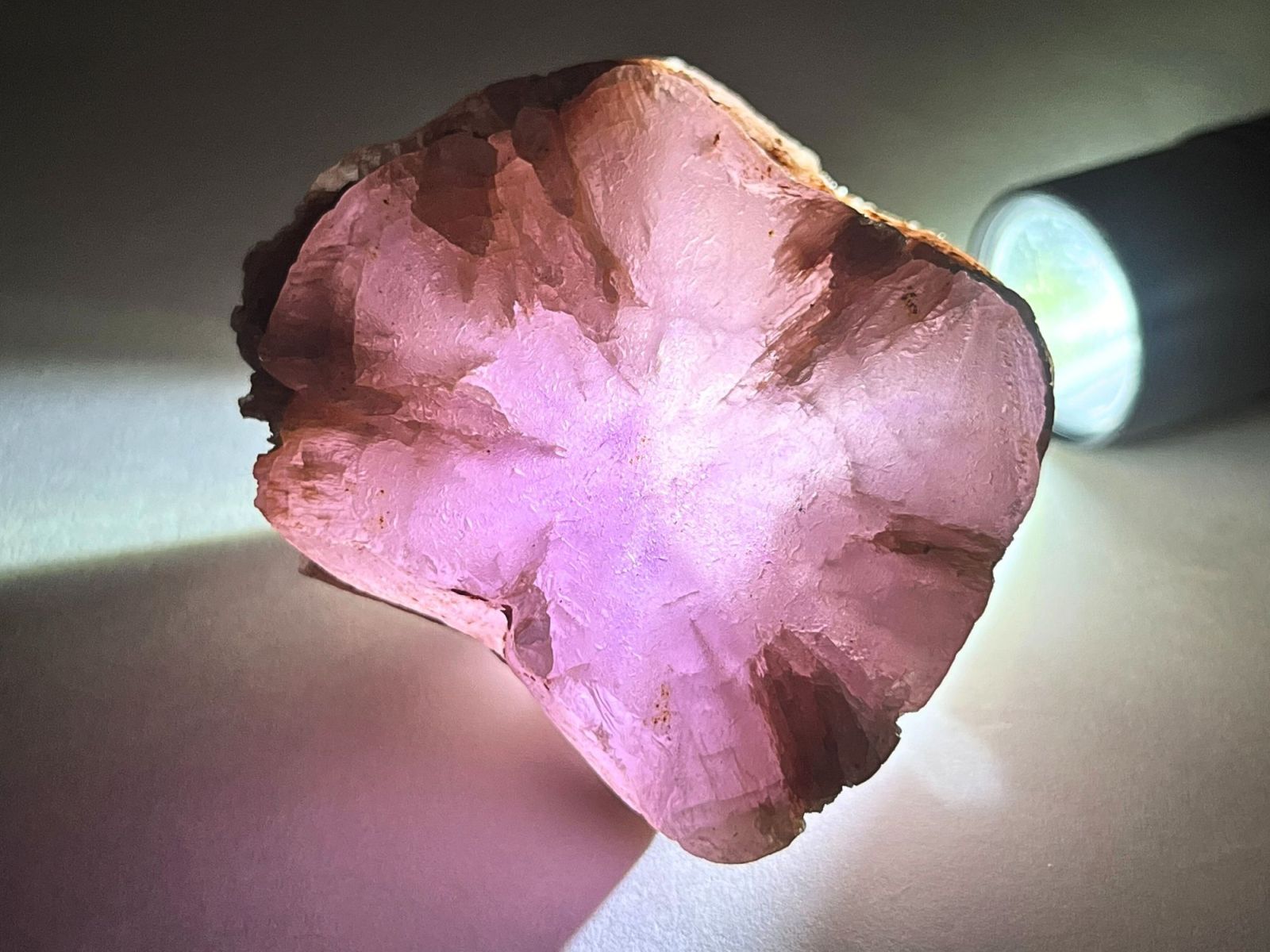 希少）トラピッチェアメジスト ファントムスフィア レインボー