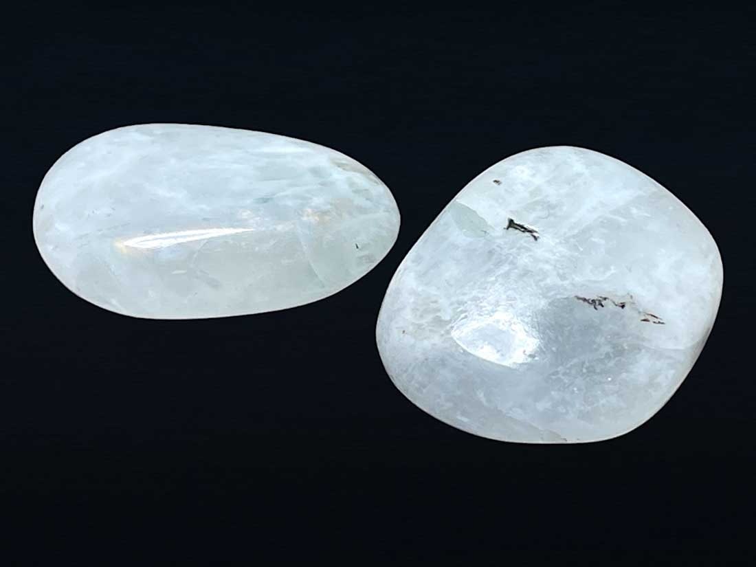 インド産 レインボームーンストーンタンブル 2個セット