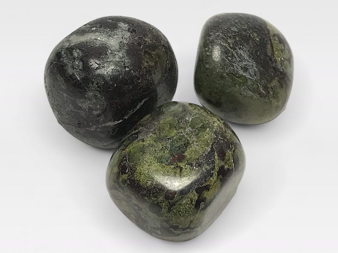 南アフリカ産 ドラゴンブラッドジャスパー (龍血碧玉) タンブル 3個セット /Dragon Blood Stone