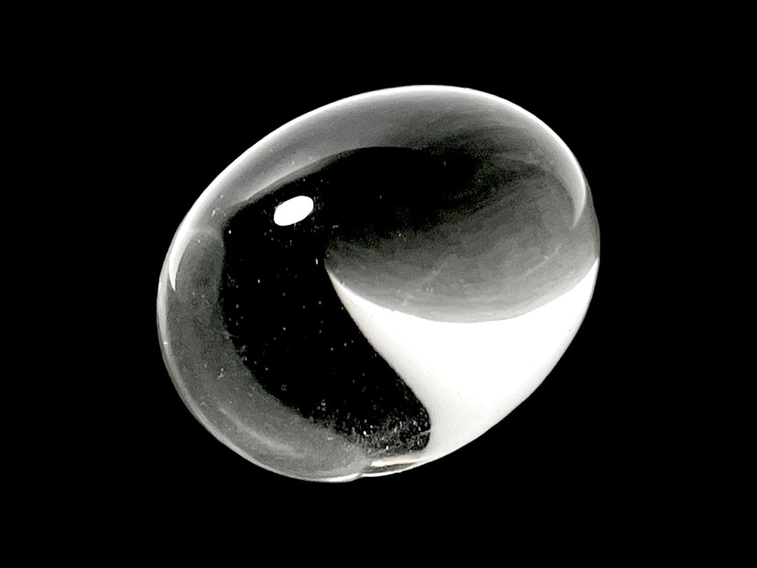 【高品質】ヒマラヤ水晶シヴァリンガム