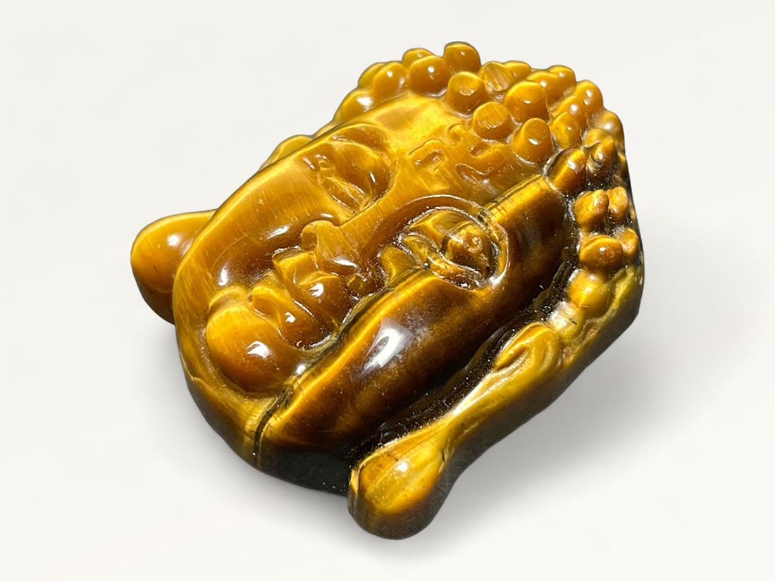 タイガーアイ 大仏彫刻