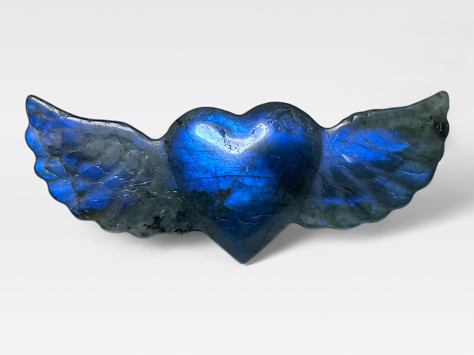 マダガスカル産 ラブラドライト エンジェルハート彫刻