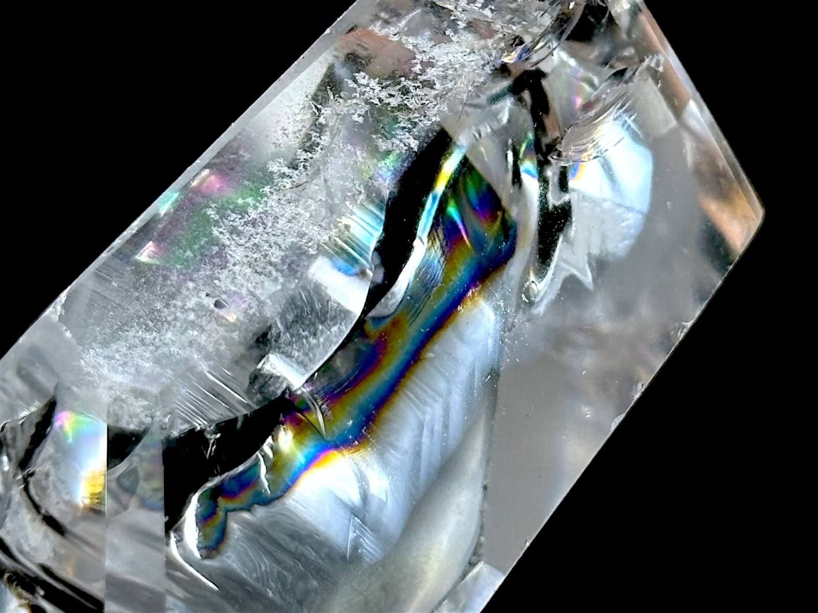 ブラジル産  アイリスクォーツ ( レインボークォーツ ) ラフカット ポリッシュ