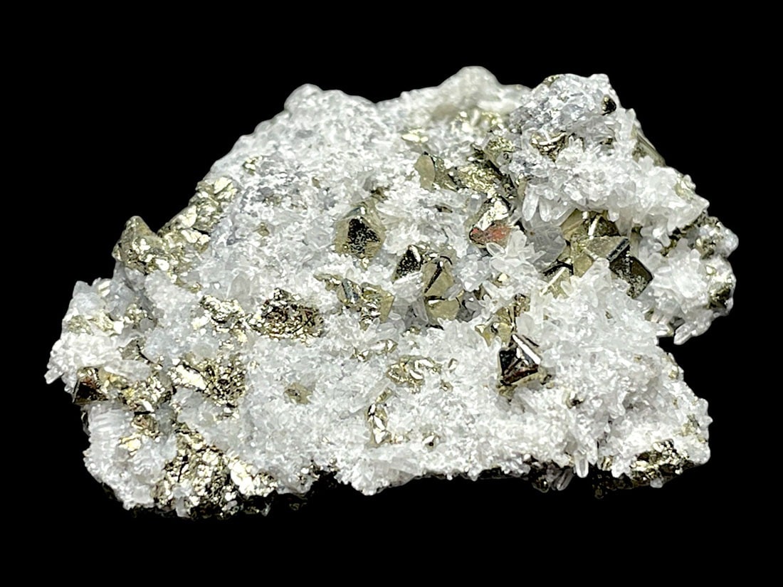 【レア形状】 ペルー産 八面体パイライト with 水晶 / Octahedral Pyrite with Quartz