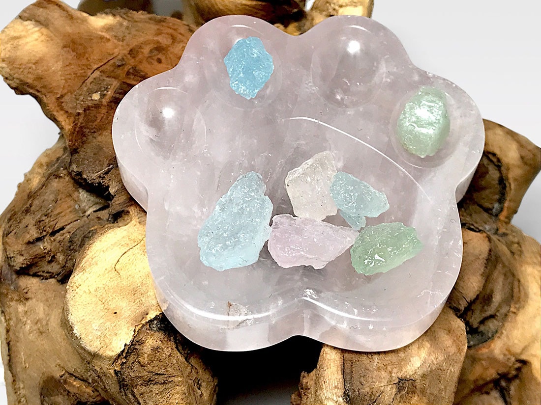 ローズクォーツ 肉球凹型小皿
