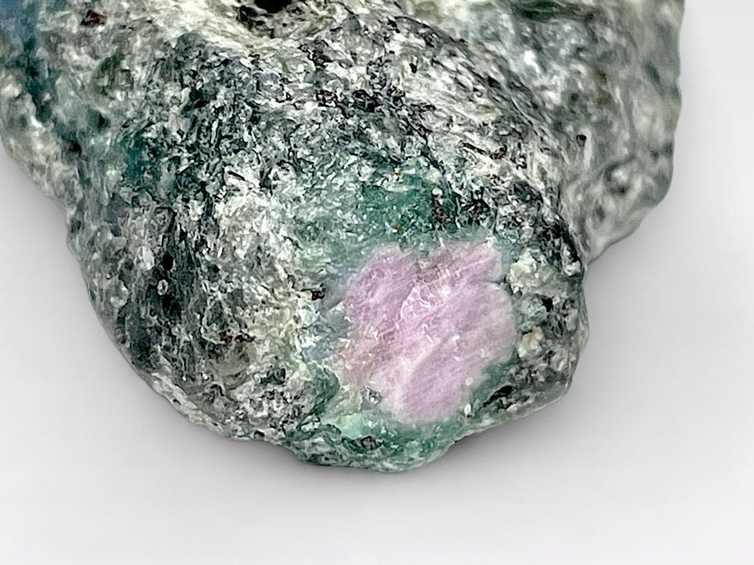 インド産 ルビー イン フックサイト ラフ / Ruby in Fuchsite
