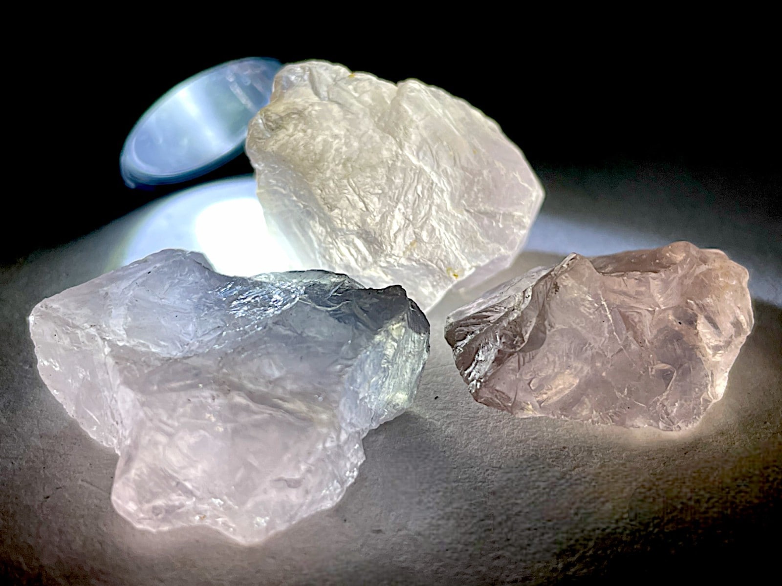 ローズクォーツ原石