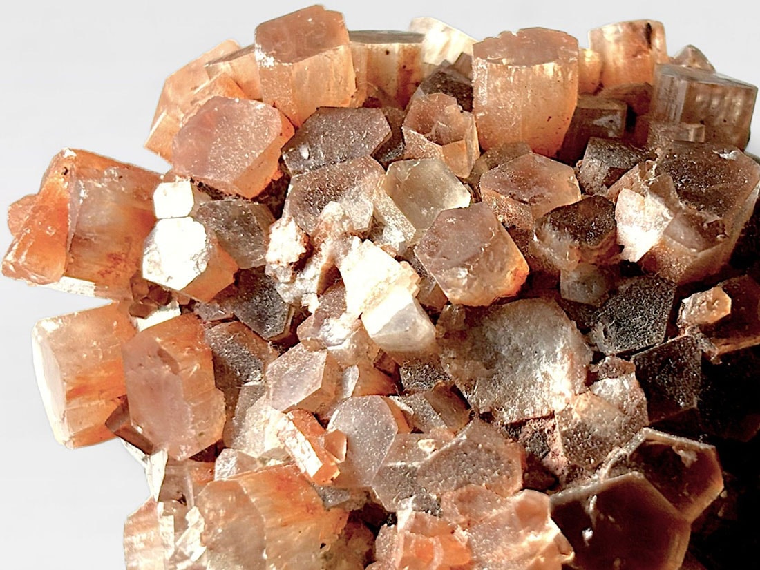 モロッコ産アラゴナイト/Aragonite (霰石)